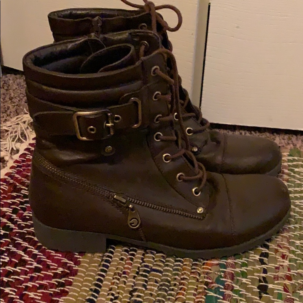 GUESS brown combat boots barely worn